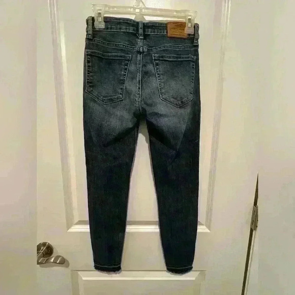 Lucky Brand Ava Skinny Jeans Size 0 - Picture 2 of 11